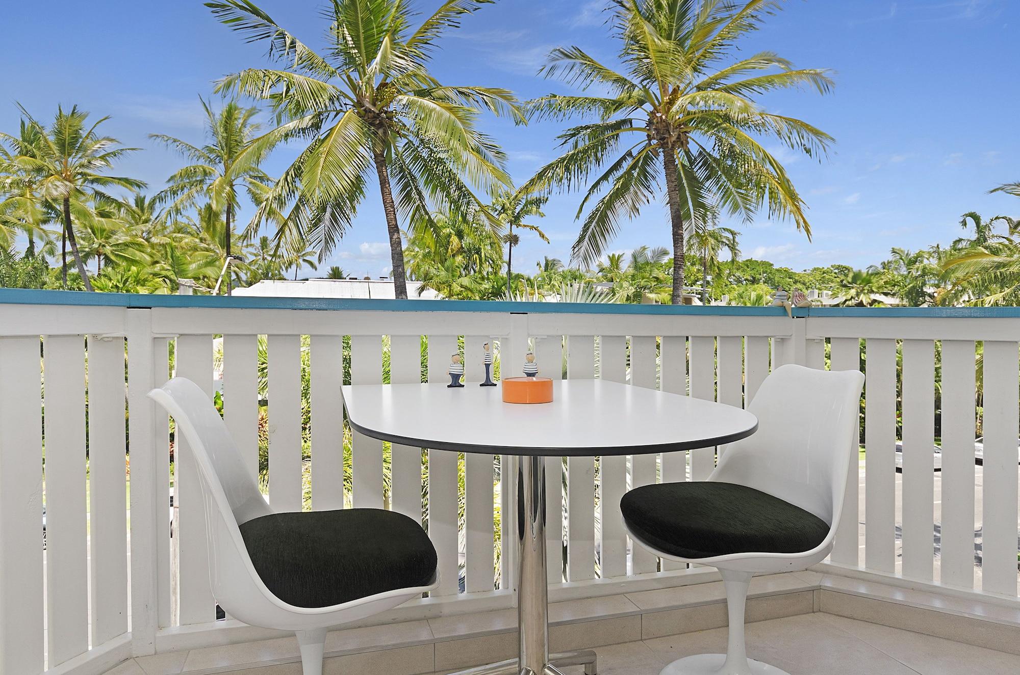 By The Sea Port Douglas Exterior foto
